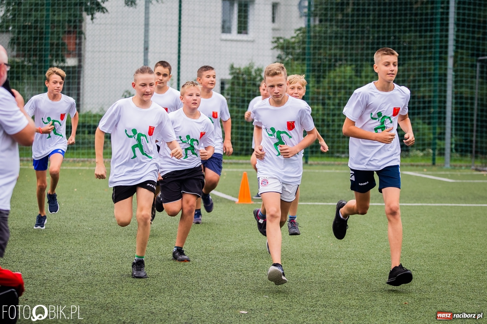 Zdjęcie w galerii na portalu naszraciborz.pl: Wolni od przemocy i uzależnień. Bieg profilaktyczny w Krzanowicach [FOTO i WIDEO] wiadomości z regionu