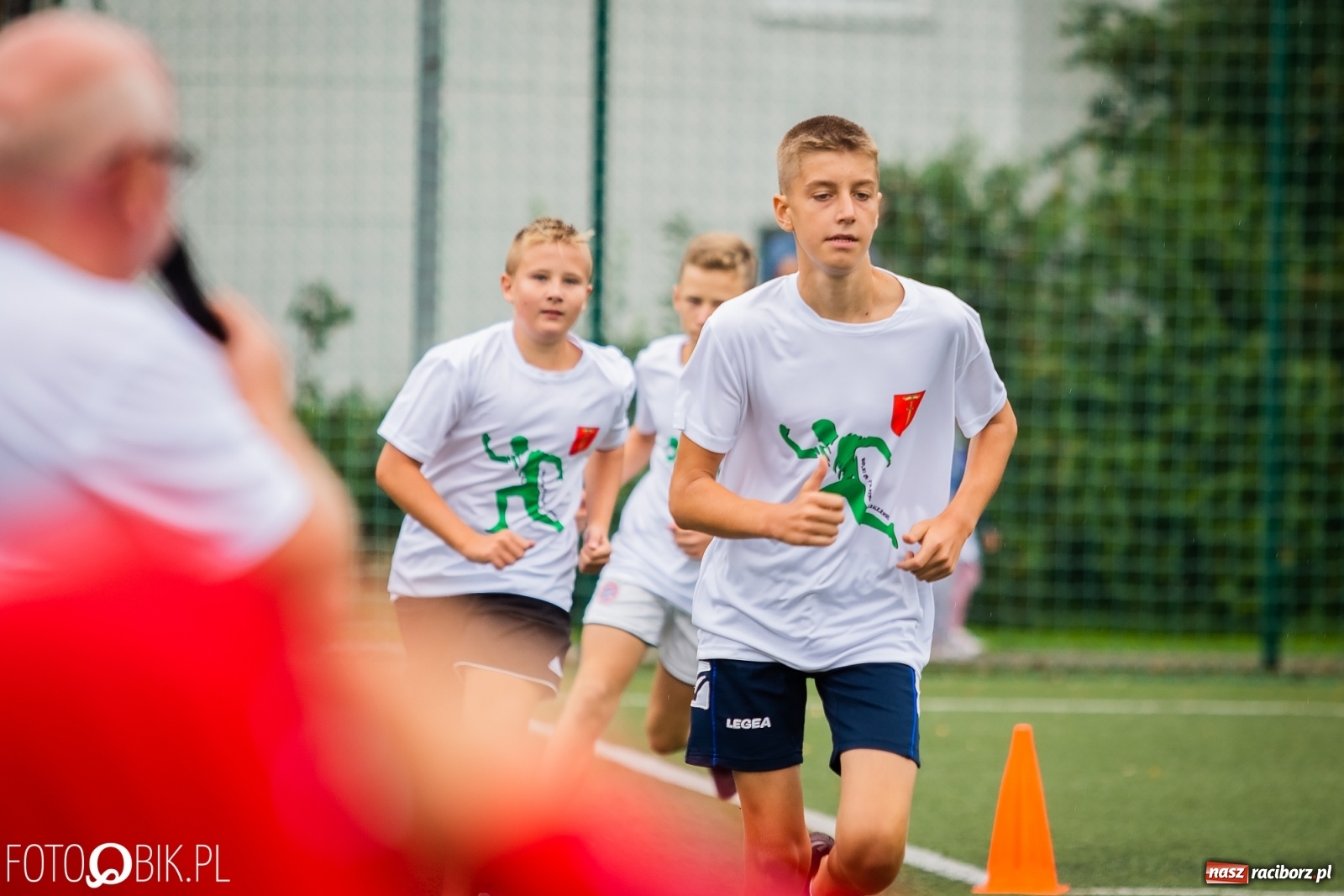 Zdjęcie w galerii na portalu naszraciborz.pl: Wolni od przemocy i uzależnień. Bieg profilaktyczny w Krzanowicach [FOTO i WIDEO] wiadomości z regionu