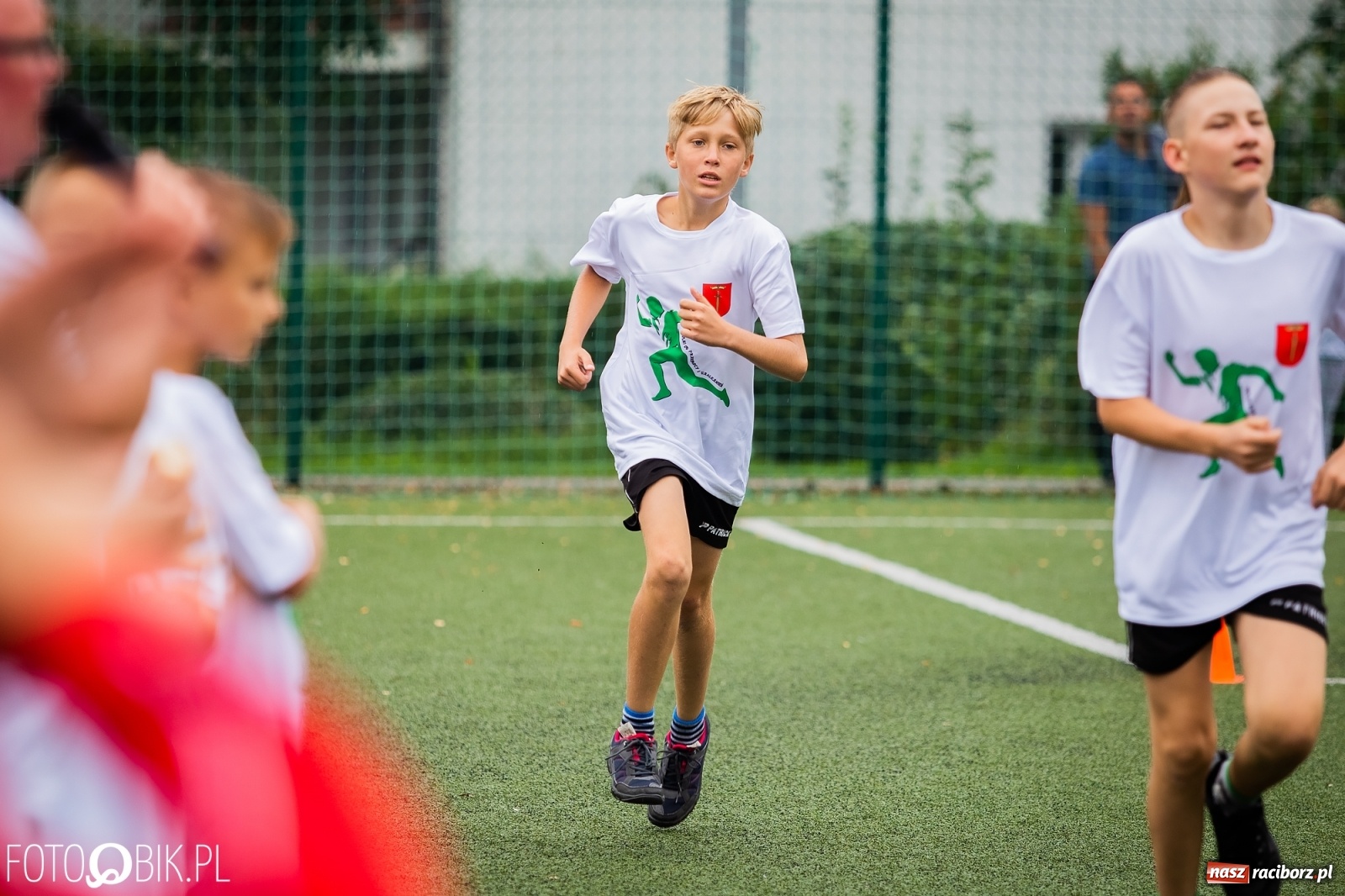 Zdjęcie w galerii na portalu naszraciborz.pl: Wolni od przemocy i uzależnień. Bieg profilaktyczny w Krzanowicach [FOTO i WIDEO] wiadomości z regionu