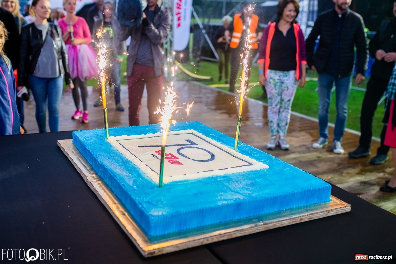 Zdjęcie w galerii na portalu naszraciborz.pl: Kombii gwiazdą festynu rodzinnego Rafako [FOTO i WIDEO] wiadomości z regionu