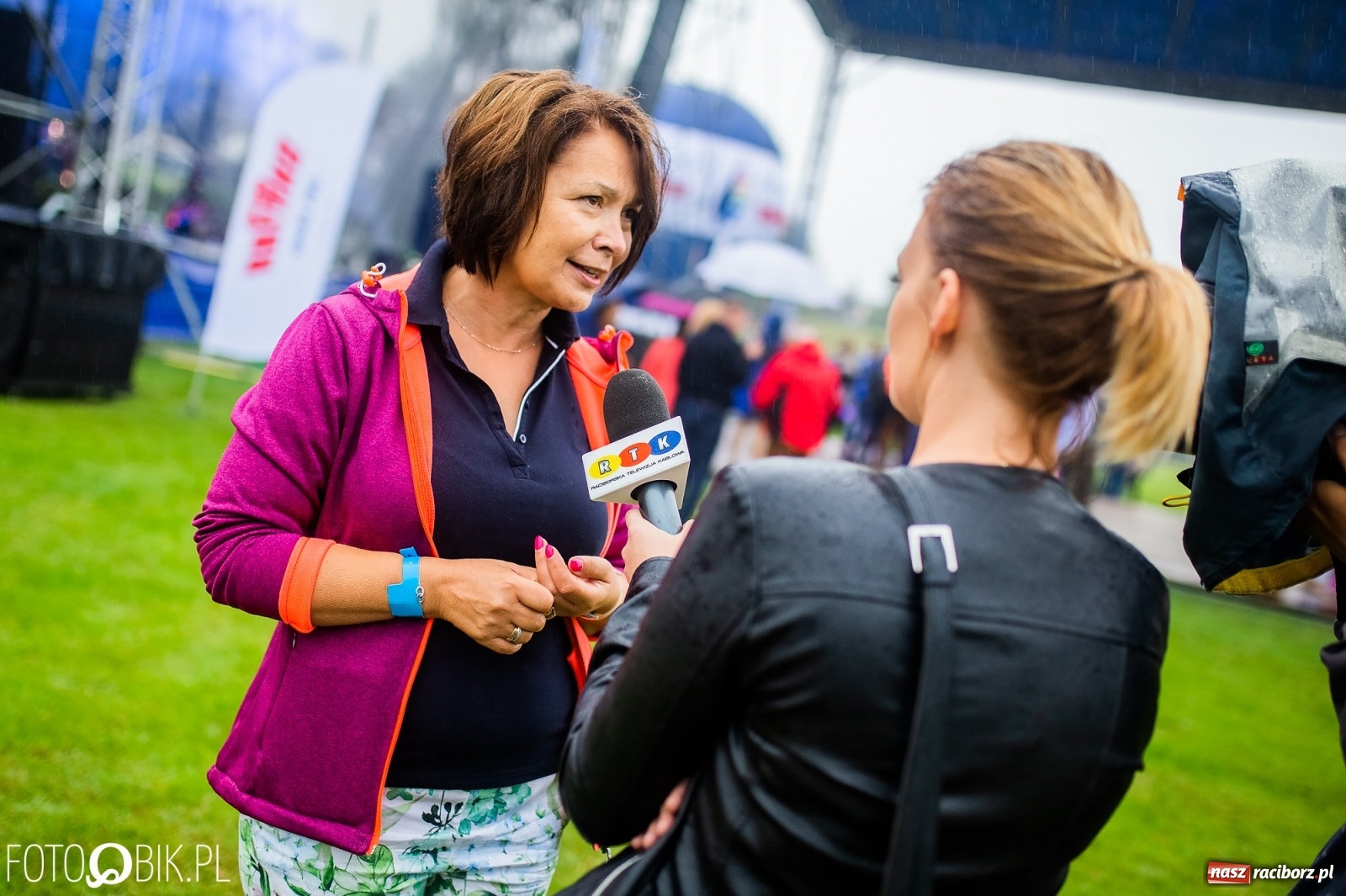 Zdjęcie w galerii na portalu naszraciborz.pl: Kombii gwiazdą festynu rodzinnego Rafako [FOTO i WIDEO] wiadomości z regionu