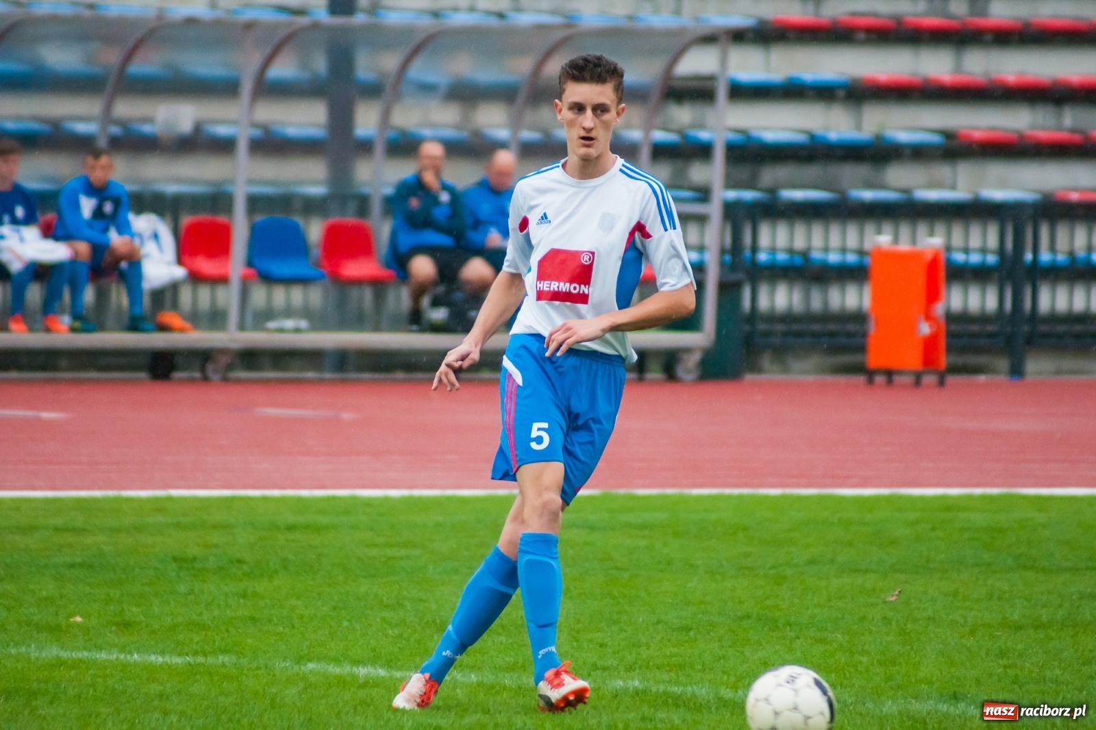 Zdjęcie w galerii na portalu naszraciborz.pl: Klasa okręgowa. Trzy punkty na pożegnanie trenera [FOTO i WIDEO] wiadomości z regionu