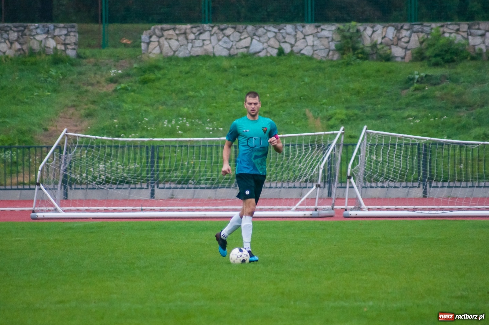 Zdjęcie w galerii na portalu naszraciborz.pl: Klasa okręgowa. Trzy punkty na pożegnanie trenera [FOTO i WIDEO] wiadomości z regionu