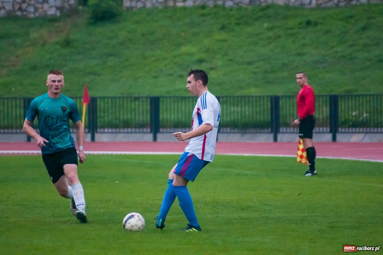 Zdjęcie w galerii na portalu naszraciborz.pl: Klasa okręgowa. Trzy punkty na pożegnanie trenera [FOTO i WIDEO] wiadomości z regionu