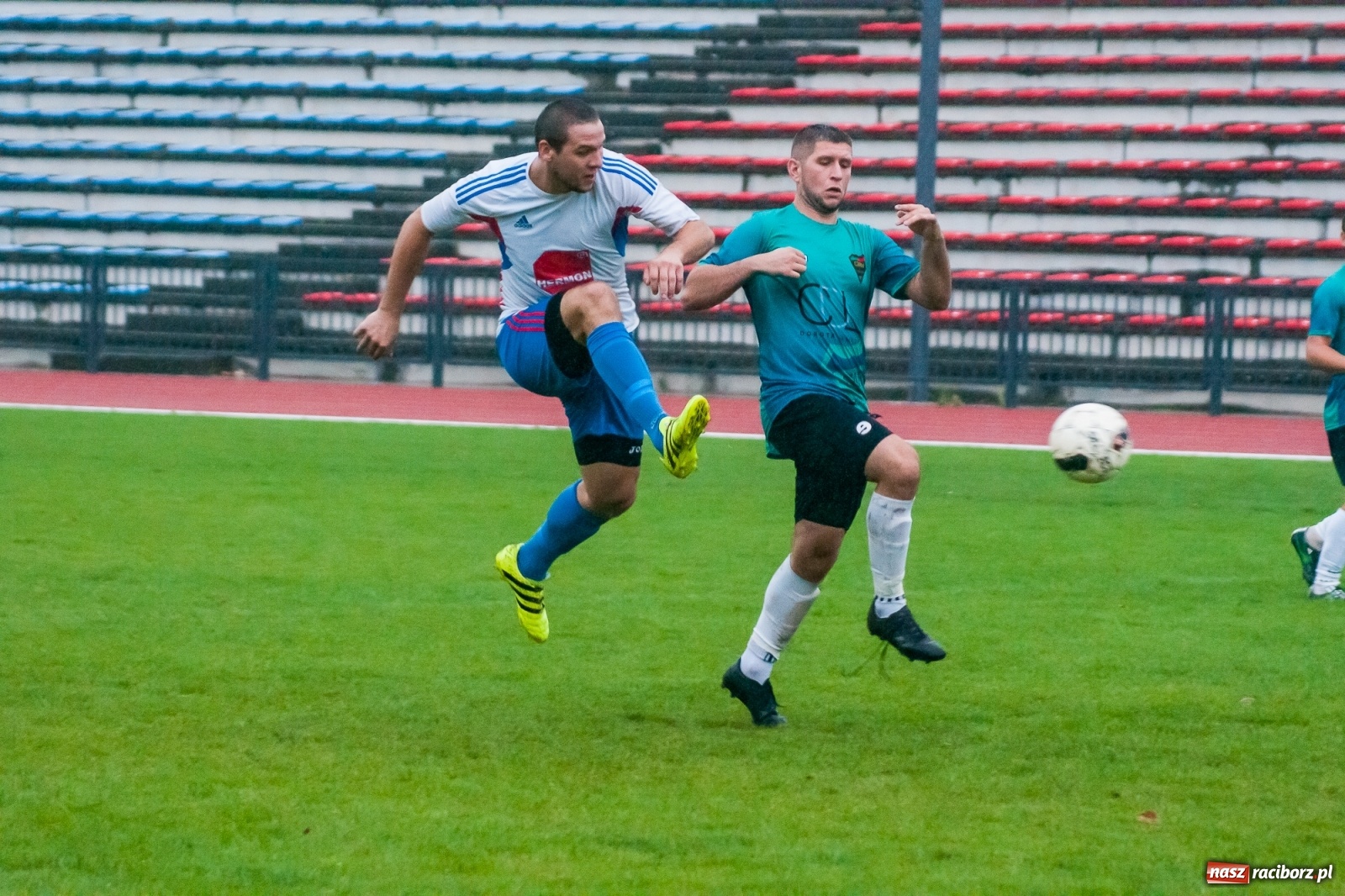 Zdjęcie w galerii na portalu naszraciborz.pl: Klasa okręgowa. Trzy punkty na pożegnanie trenera [FOTO i WIDEO] wiadomości z regionu