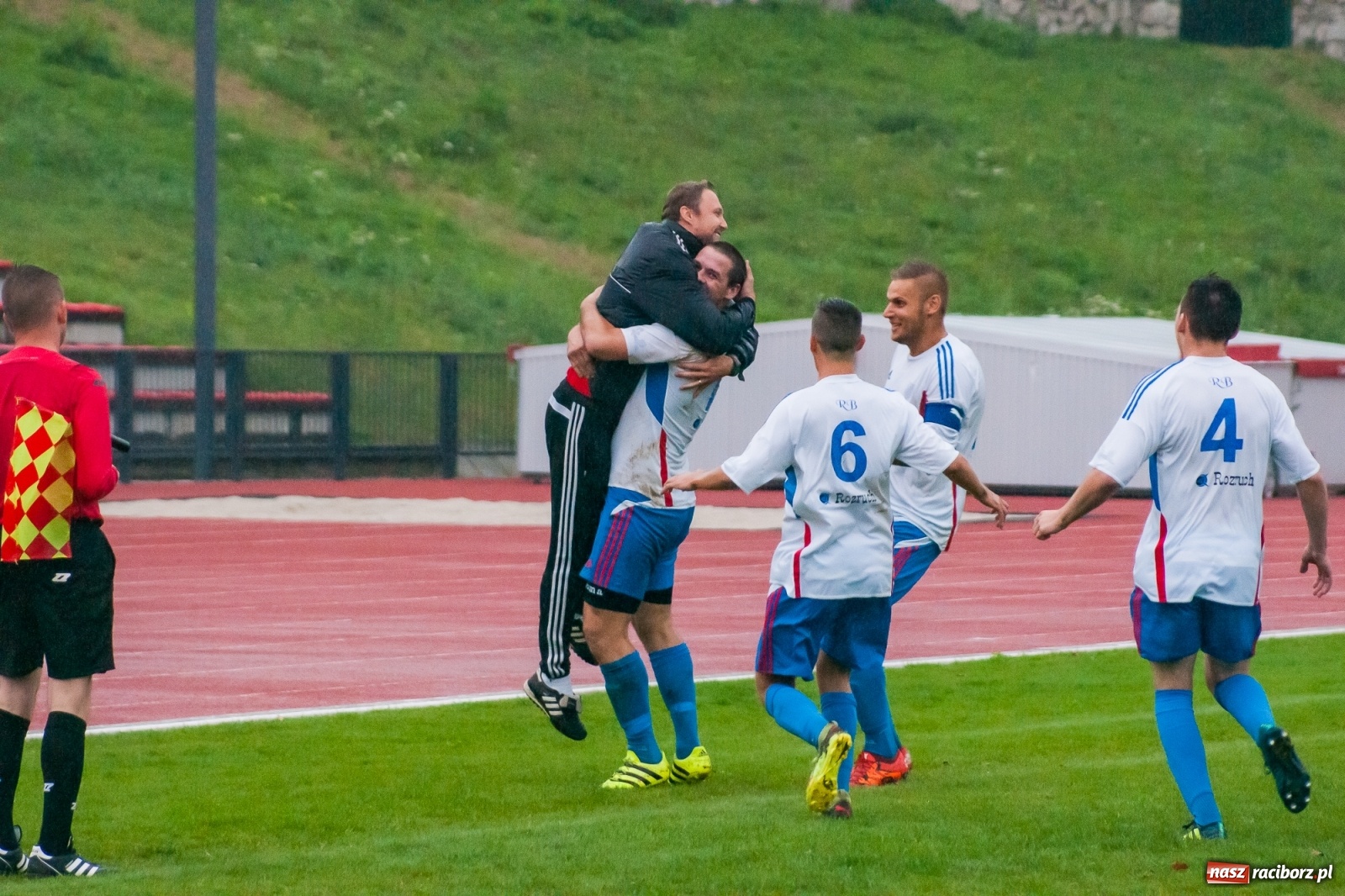 Zdjęcie w galerii na portalu naszraciborz.pl: Klasa okręgowa. Trzy punkty na pożegnanie trenera [FOTO i WIDEO] wiadomości z regionu