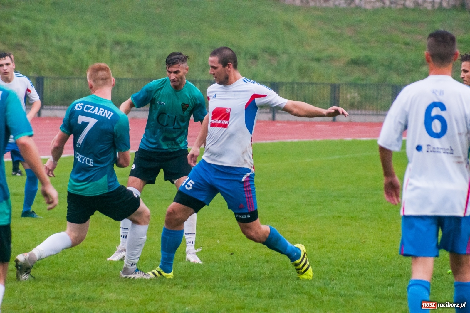 Zdjęcie w galerii na portalu naszraciborz.pl: Klasa okręgowa. Trzy punkty na pożegnanie trenera [FOTO i WIDEO] wiadomości z regionu