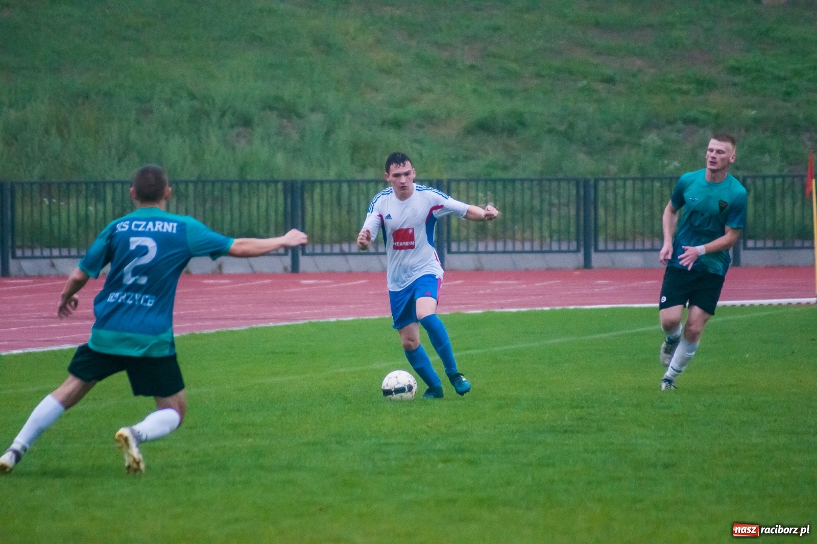 Zdjęcie w galerii na portalu naszraciborz.pl: Klasa okręgowa. Trzy punkty na pożegnanie trenera [FOTO i WIDEO] wiadomości z regionu