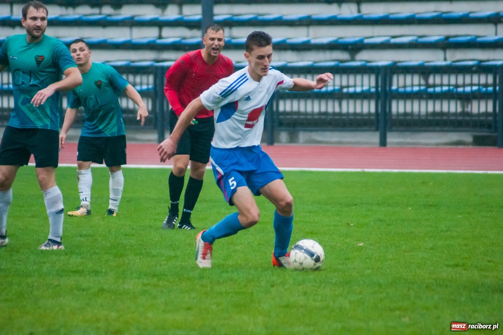 Zdjęcie w galerii na portalu naszraciborz.pl: Klasa okręgowa. Trzy punkty na pożegnanie trenera [FOTO i WIDEO] wiadomości z regionu