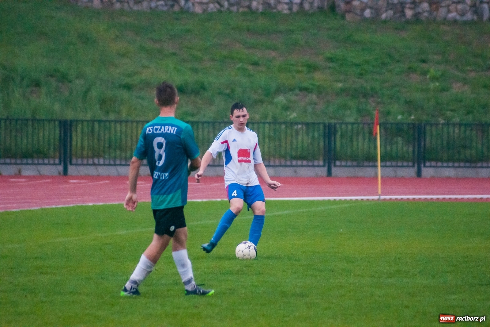Zdjęcie w galerii na portalu naszraciborz.pl: Klasa okręgowa. Trzy punkty na pożegnanie trenera [FOTO i WIDEO] wiadomości z regionu