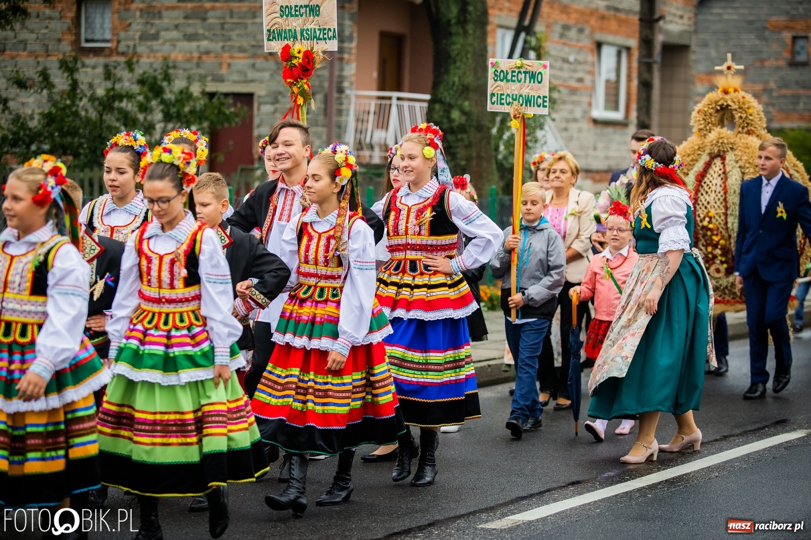 Zdjęcie w galerii na portalu naszraciborz.pl: Dożynki parafialne w Zawadzie Książęcej [FOTO i WIDEO]  wiadomości z regionu