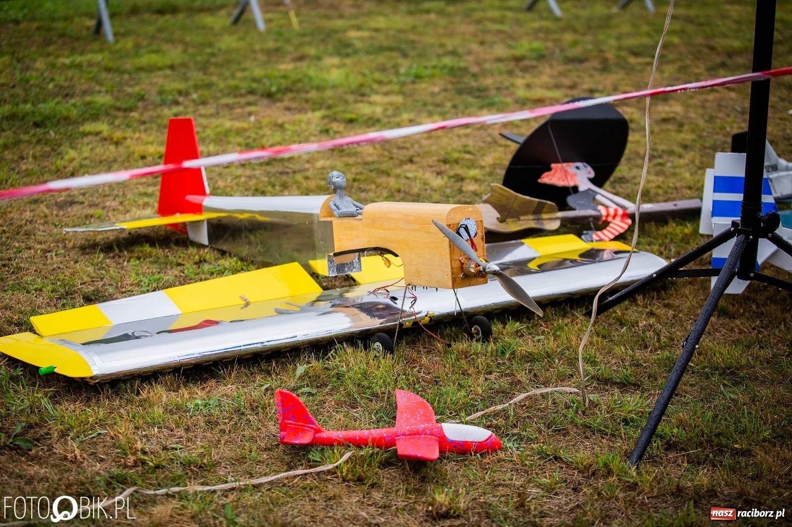 Zdjęcie w galerii na portalu naszraciborz.pl: Raciborskie air show ruszyło! [Relacja LIVE]  wiadomości z regionu