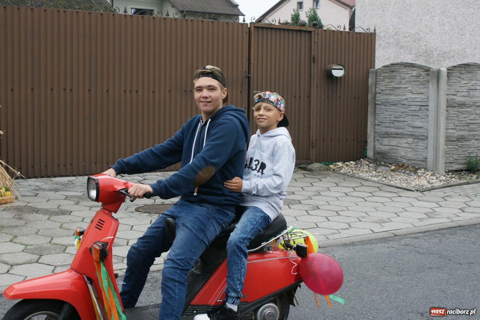 Zdjęcie w galerii na portalu naszraciborz.pl: Rolnicy ze Studziennej podziękowali za plony [FOTO i WIDEO] wiadomości z regionu