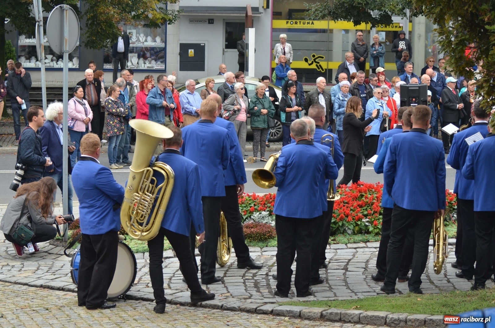 Zdjęcie w galerii na portalu naszraciborz.pl: W Raciborzu świętowano 25. rocznicę odsłonięcia pomnika Eichendorffa [FOTO i WIDEO]  wiadomości z regionu