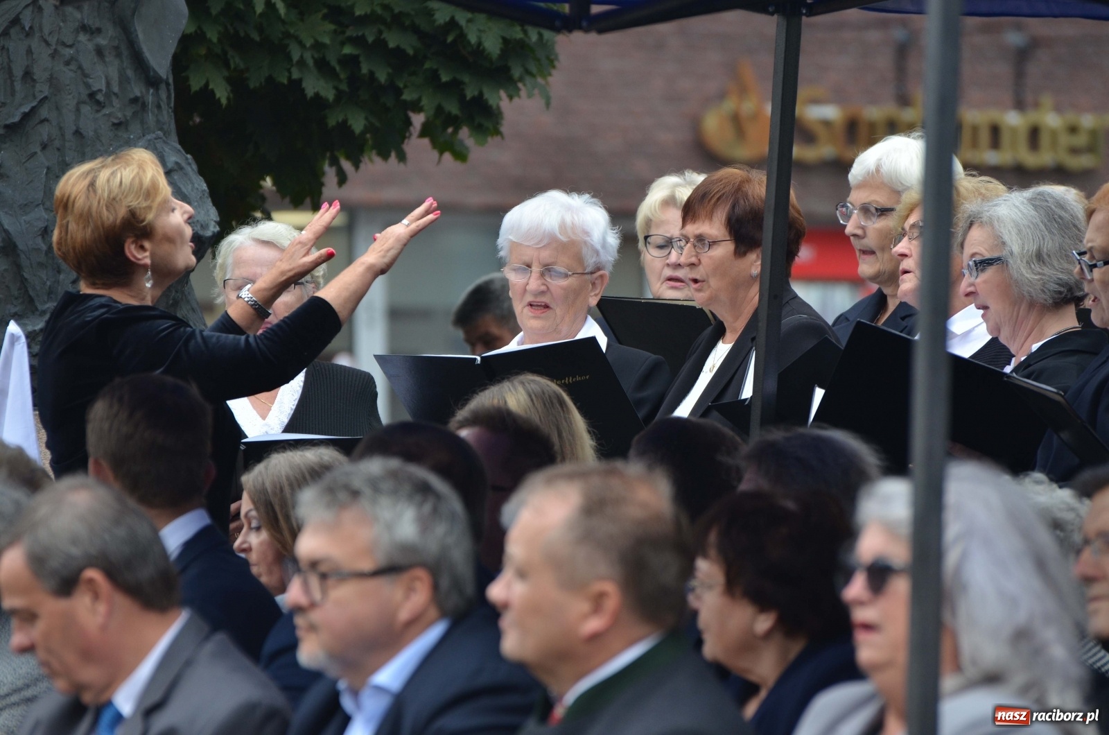 Zdjęcie w galerii na portalu naszraciborz.pl: W Raciborzu świętowano 25. rocznicę odsłonięcia pomnika Eichendorffa [FOTO i WIDEO]  wiadomości z regionu