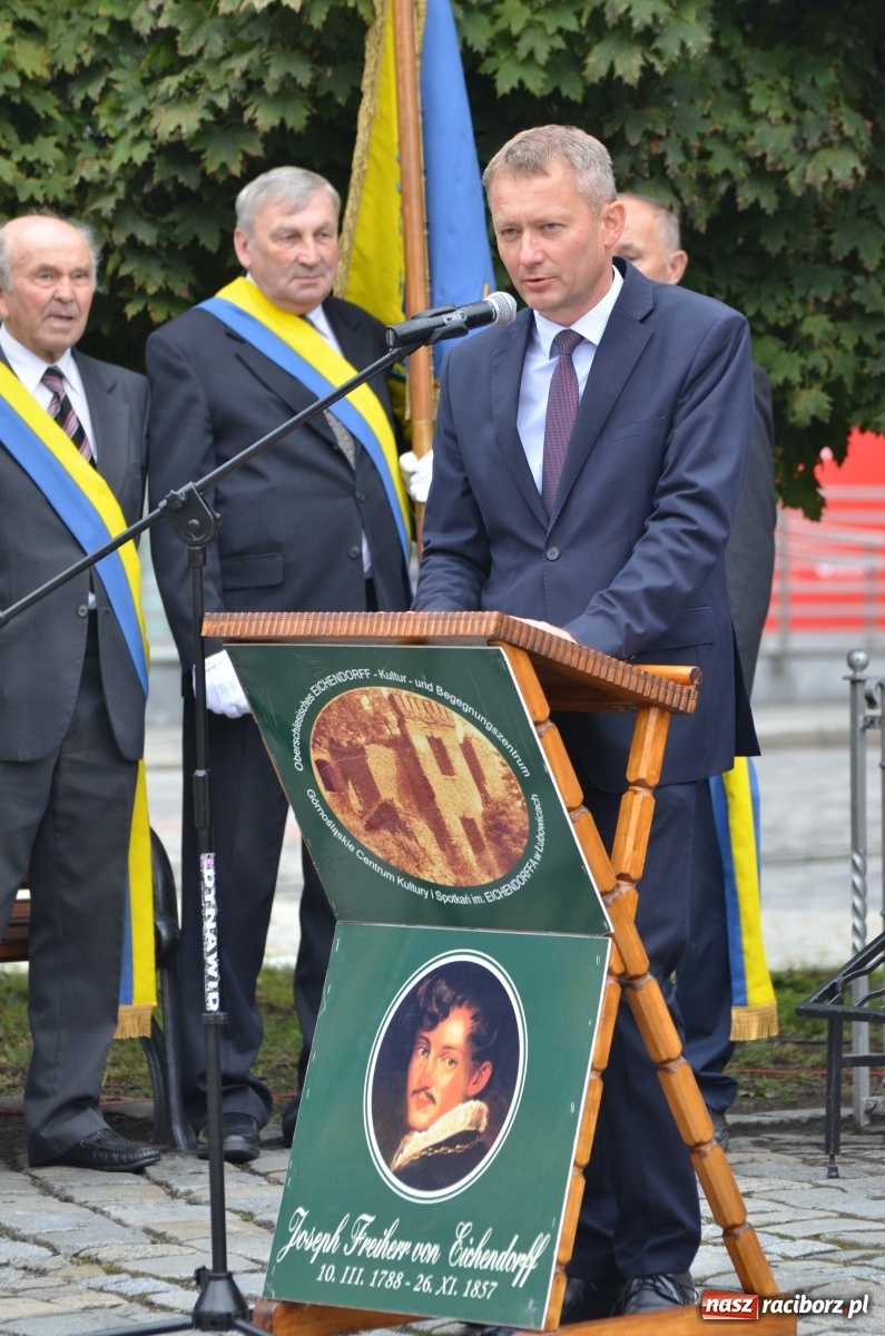Zdjęcie w galerii na portalu naszraciborz.pl: W Raciborzu świętowano 25. rocznicę odsłonięcia pomnika Eichendorffa [FOTO i WIDEO]  wiadomości z regionu