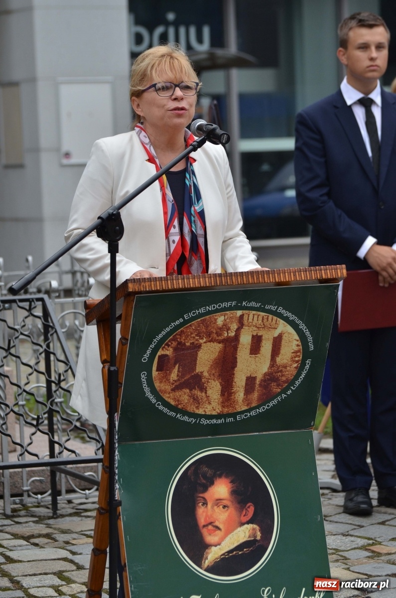 Zdjęcie w galerii na portalu naszraciborz.pl: W Raciborzu świętowano 25. rocznicę odsłonięcia pomnika Eichendorffa [FOTO i WIDEO]  wiadomości z regionu