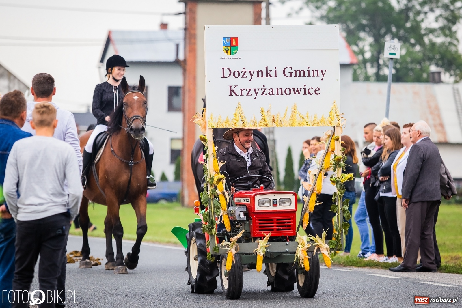 Zdjęcie w galerii na portalu naszraciborz.pl: Dożynki 2019. Gmina Krzyżanowice bawiła się w Rudyszwałdzie [FOTO i WIDEO] wiadomości z regionu