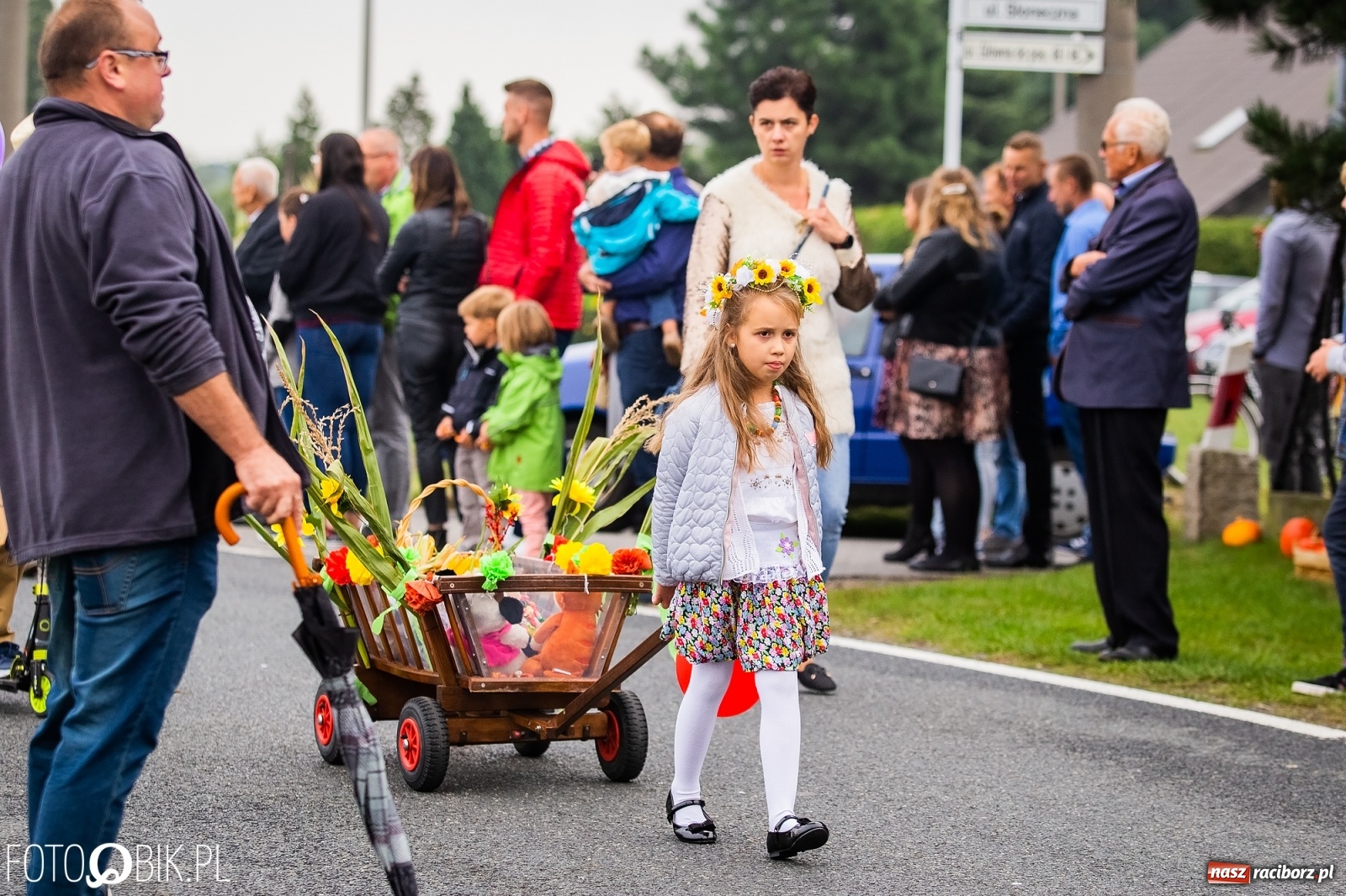 Zdjęcie w galerii na portalu naszraciborz.pl: Dożynki 2019. Gmina Krzyżanowice bawiła się w Rudyszwałdzie [FOTO i WIDEO] wiadomości z regionu