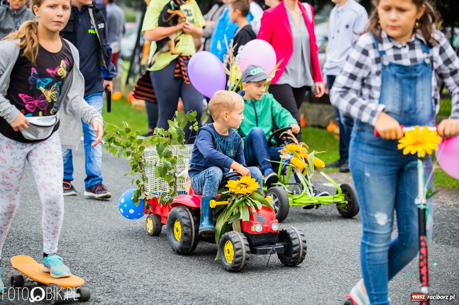 Zdjęcie w galerii na portalu naszraciborz.pl: Dożynki 2019. Gmina Krzyżanowice bawiła się w Rudyszwałdzie [FOTO i WIDEO] wiadomości z regionu