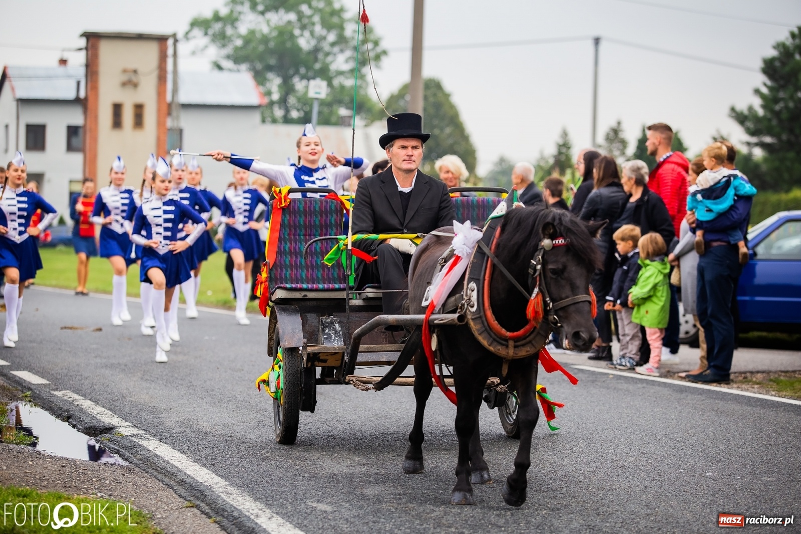 Zdjęcie w galerii na portalu naszraciborz.pl: Dożynki 2019. Gmina Krzyżanowice bawiła się w Rudyszwałdzie [FOTO i WIDEO] wiadomości z regionu