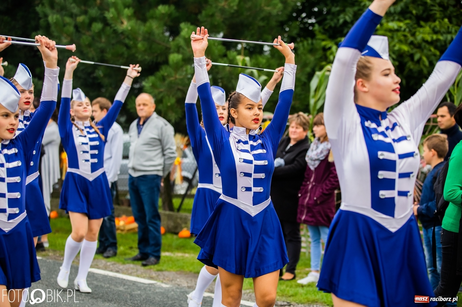 Zdjęcie w galerii na portalu naszraciborz.pl: Dożynki 2019. Gmina Krzyżanowice bawiła się w Rudyszwałdzie [FOTO i WIDEO] wiadomości z regionu