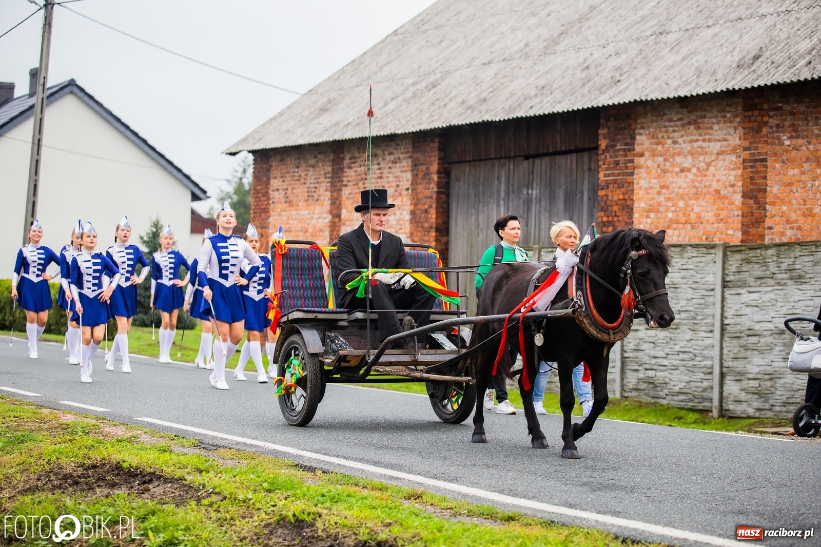 Zdjęcie w galerii na portalu naszraciborz.pl: Dożynki 2019. Gmina Krzyżanowice bawiła się w Rudyszwałdzie [FOTO i WIDEO] wiadomości z regionu