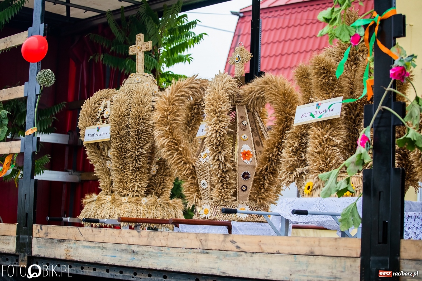 Zdjęcie w galerii na portalu naszraciborz.pl: Dożynki 2019. Gmina Krzyżanowice bawiła się w Rudyszwałdzie [FOTO i WIDEO] wiadomości z regionu