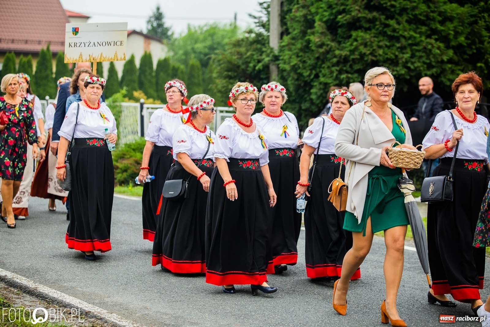 Zdjęcie w galerii na portalu naszraciborz.pl: Dożynki 2019. Gmina Krzyżanowice bawiła się w Rudyszwałdzie [FOTO i WIDEO] wiadomości z regionu