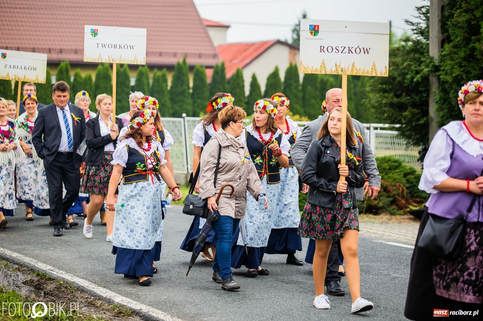 Zdjęcie w galerii na portalu naszraciborz.pl: Dożynki 2019. Gmina Krzyżanowice bawiła się w Rudyszwałdzie [FOTO i WIDEO] wiadomości z regionu