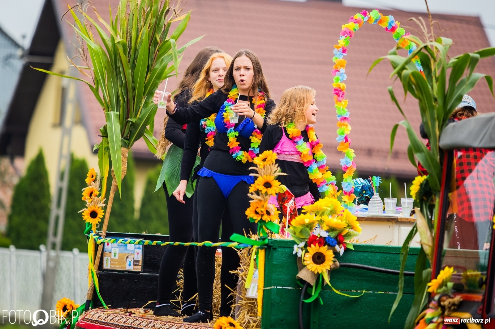 Zdjęcie w galerii na portalu naszraciborz.pl: Dożynki 2019. Gmina Krzyżanowice bawiła się w Rudyszwałdzie [FOTO i WIDEO] wiadomości z regionu