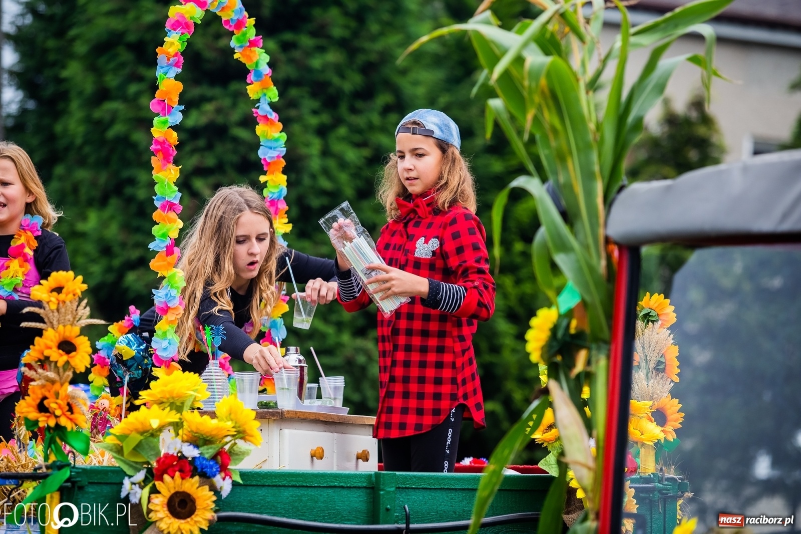 Zdjęcie w galerii na portalu naszraciborz.pl: Dożynki 2019. Gmina Krzyżanowice bawiła się w Rudyszwałdzie [FOTO i WIDEO] wiadomości z regionu