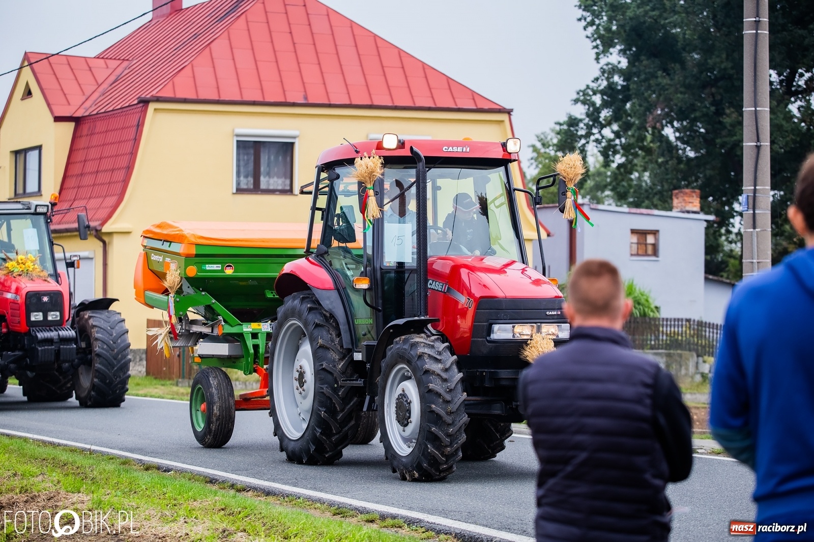 Zdjęcie w galerii na portalu naszraciborz.pl: Dożynki 2019. Gmina Krzyżanowice bawiła się w Rudyszwałdzie [FOTO i WIDEO] wiadomości z regionu