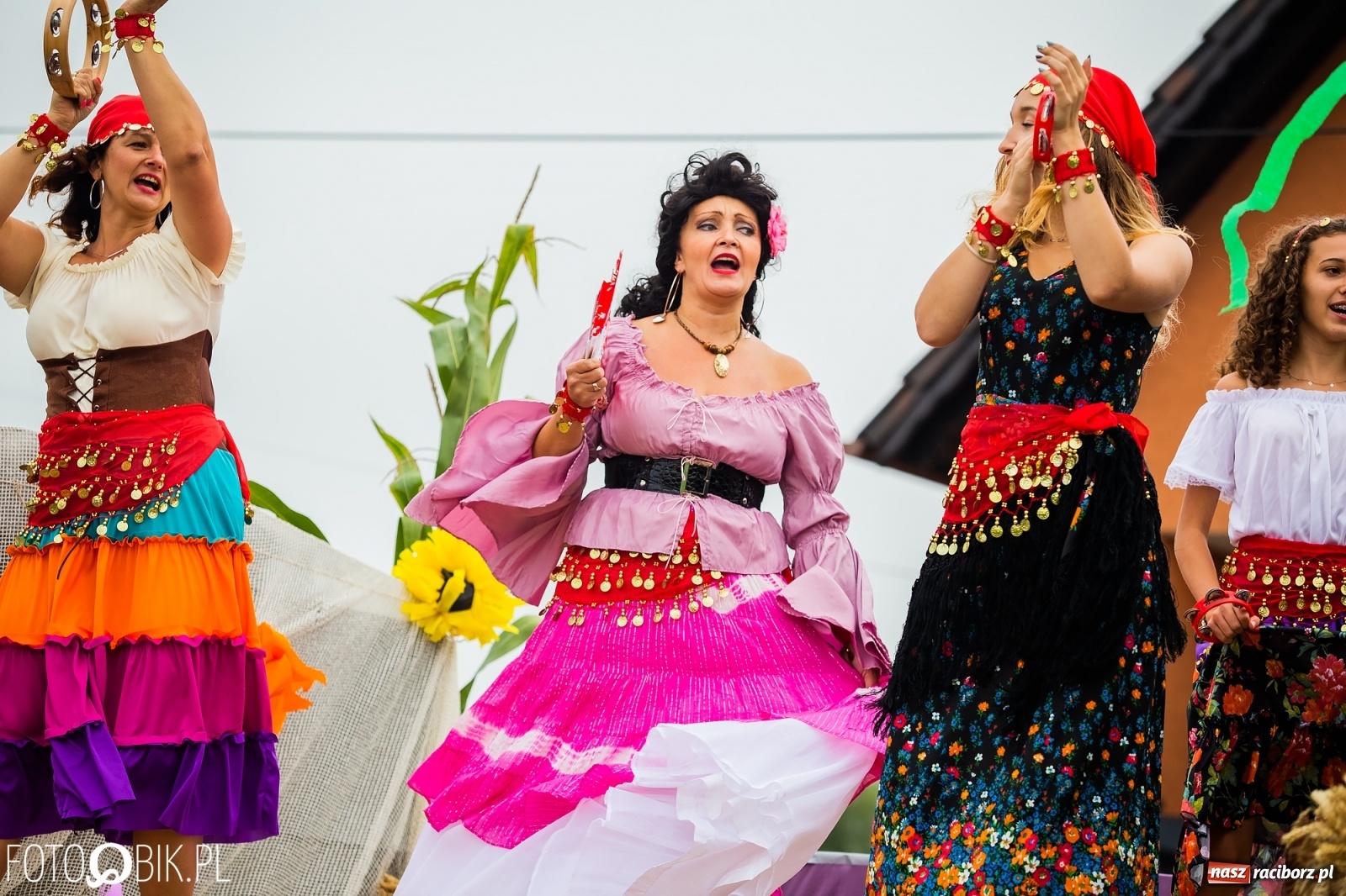 Zdjęcie w galerii na portalu naszraciborz.pl: Dożynki 2019. Gmina Krzyżanowice bawiła się w Rudyszwałdzie [FOTO i WIDEO] wiadomości z regionu