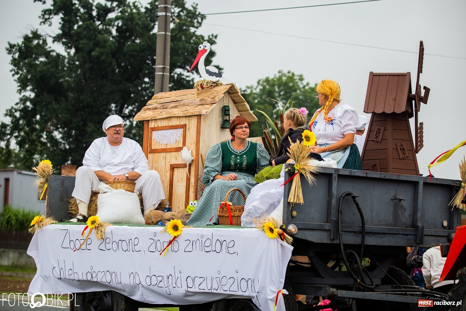 Zdjęcie w galerii na portalu naszraciborz.pl: Dożynki 2019. Gmina Krzyżanowice bawiła się w Rudyszwałdzie [FOTO i WIDEO] wiadomości z regionu