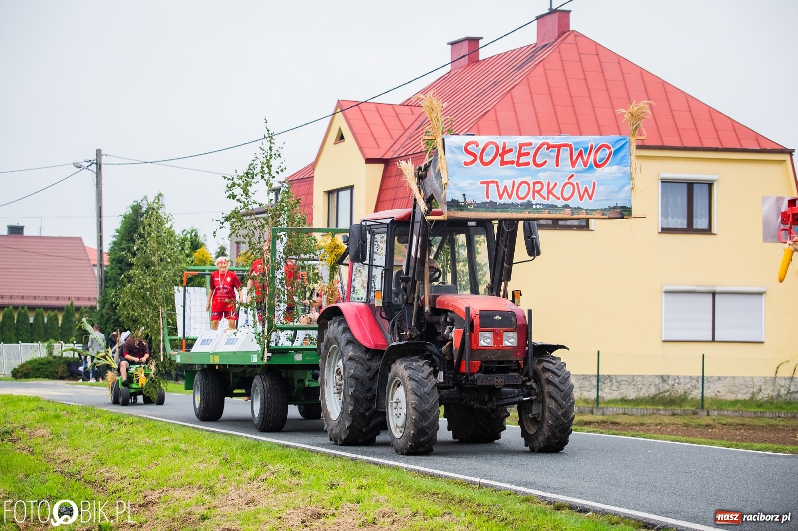 Zdjęcie w galerii na portalu naszraciborz.pl: Dożynki 2019. Gmina Krzyżanowice bawiła się w Rudyszwałdzie [FOTO i WIDEO] wiadomości z regionu