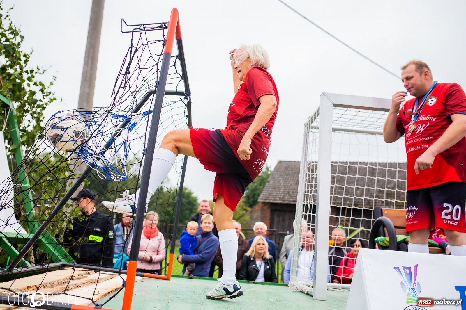 Zdjęcie w galerii na portalu naszraciborz.pl: Dożynki 2019. Gmina Krzyżanowice bawiła się w Rudyszwałdzie [FOTO i WIDEO] wiadomości z regionu