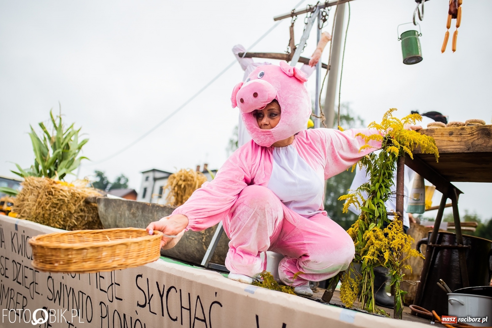 Zdjęcie w galerii na portalu naszraciborz.pl: Dożynki 2019. Gmina Krzyżanowice bawiła się w Rudyszwałdzie [FOTO i WIDEO] wiadomości z regionu