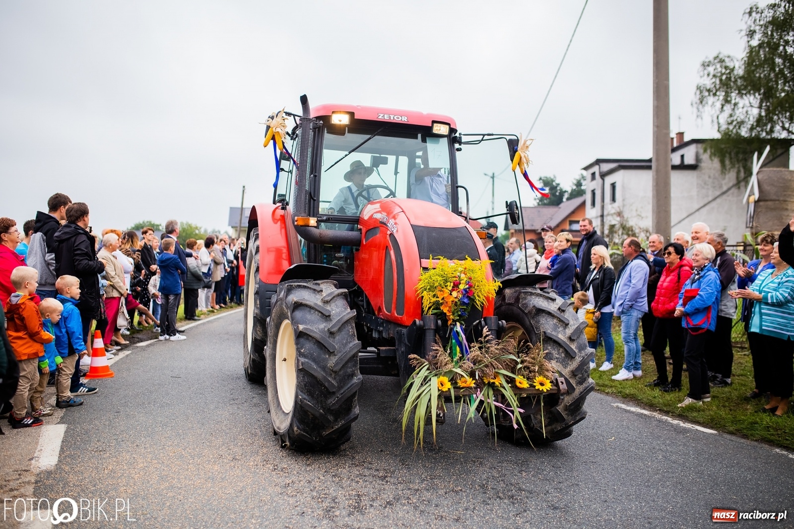 Zdjęcie w galerii na portalu naszraciborz.pl: Dożynki 2019. Gmina Krzyżanowice bawiła się w Rudyszwałdzie [FOTO i WIDEO] wiadomości z regionu