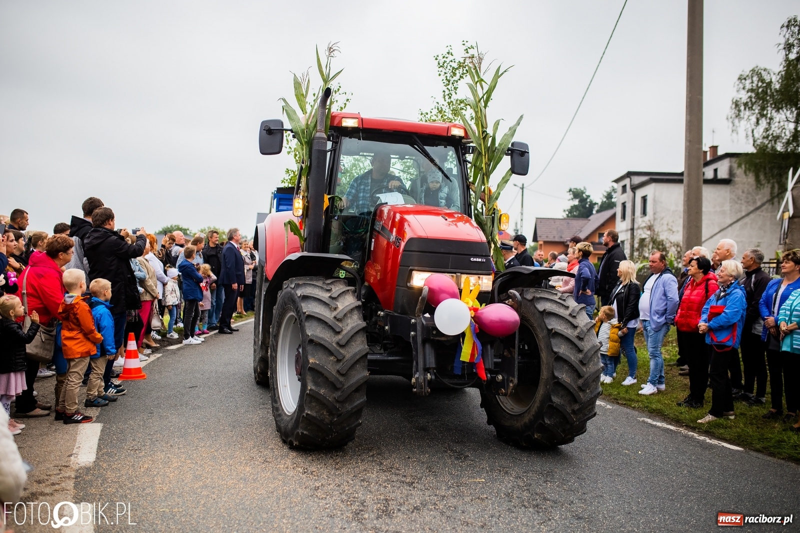 Zdjęcie w galerii na portalu naszraciborz.pl: Dożynki 2019. Gmina Krzyżanowice bawiła się w Rudyszwałdzie [FOTO i WIDEO] wiadomości z regionu