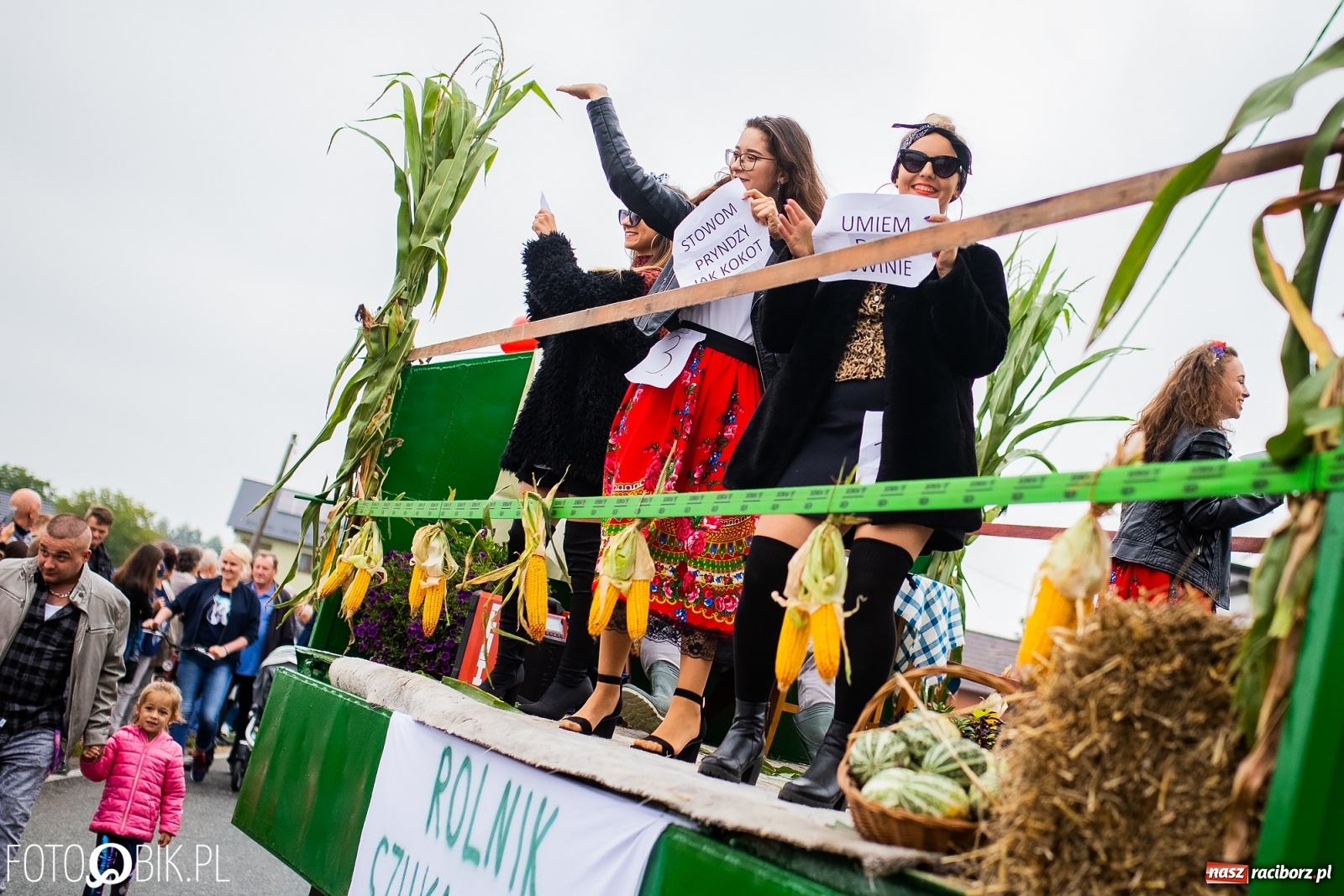 Zdjęcie w galerii na portalu naszraciborz.pl: Dożynki 2019. Gmina Krzyżanowice bawiła się w Rudyszwałdzie [FOTO i WIDEO] wiadomości z regionu