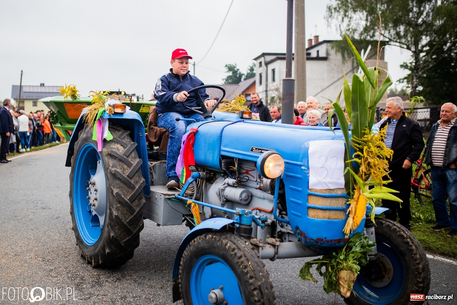 Zdjęcie w galerii na portalu naszraciborz.pl: Dożynki 2019. Gmina Krzyżanowice bawiła się w Rudyszwałdzie [FOTO i WIDEO] wiadomości z regionu