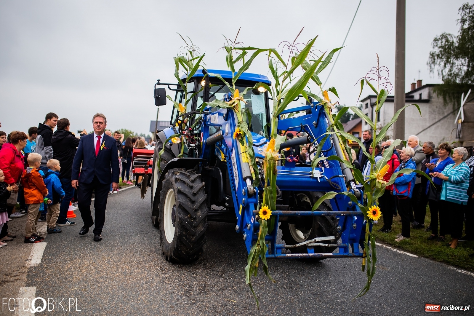 Zdjęcie w galerii na portalu naszraciborz.pl: Dożynki 2019. Gmina Krzyżanowice bawiła się w Rudyszwałdzie [FOTO i WIDEO] wiadomości z regionu