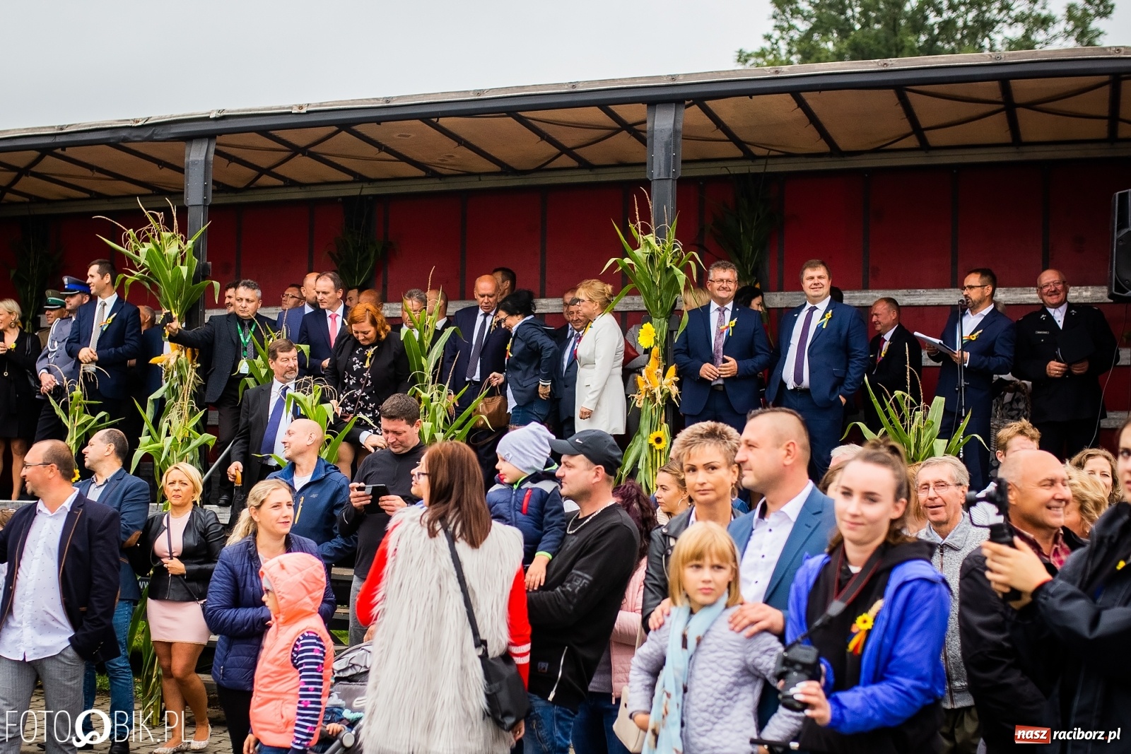 Zdjęcie w galerii na portalu naszraciborz.pl: Dożynki 2019. Gmina Krzyżanowice bawiła się w Rudyszwałdzie [FOTO i WIDEO] wiadomości z regionu