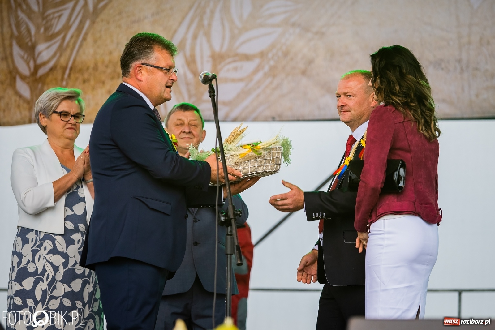 Zdjęcie w galerii na portalu naszraciborz.pl: Dożynki 2019. Gmina Krzyżanowice bawiła się w Rudyszwałdzie [FOTO i WIDEO] wiadomości z regionu