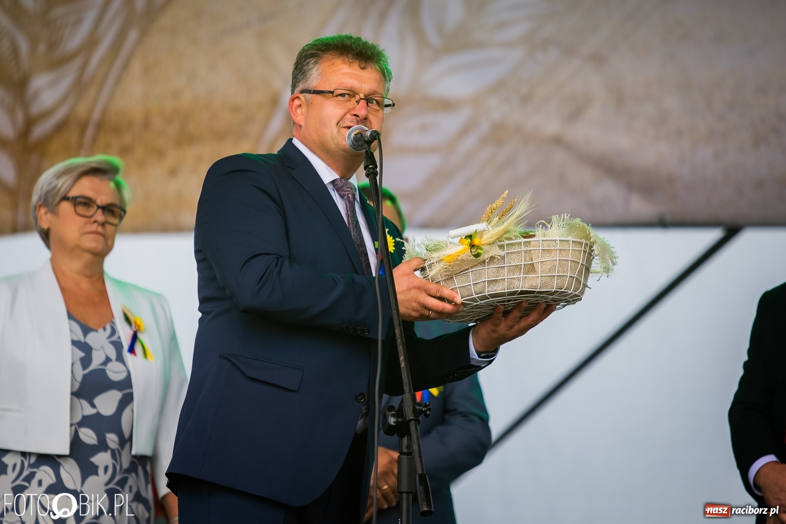 Zdjęcie w galerii na portalu naszraciborz.pl: Dożynki 2019. Gmina Krzyżanowice bawiła się w Rudyszwałdzie [FOTO i WIDEO] wiadomości z regionu