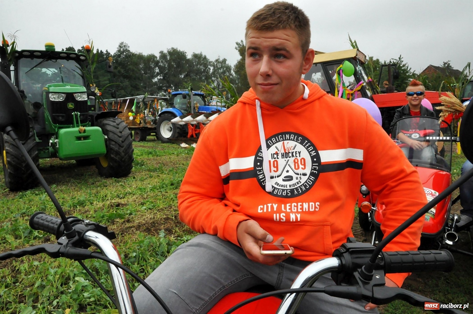 Zdjęcie w galerii na portalu naszraciborz.pl: Dożynki 2019. Gmina Krzyżanowice bawiła się w Rudyszwałdzie [FOTO i WIDEO] wiadomości z regionu