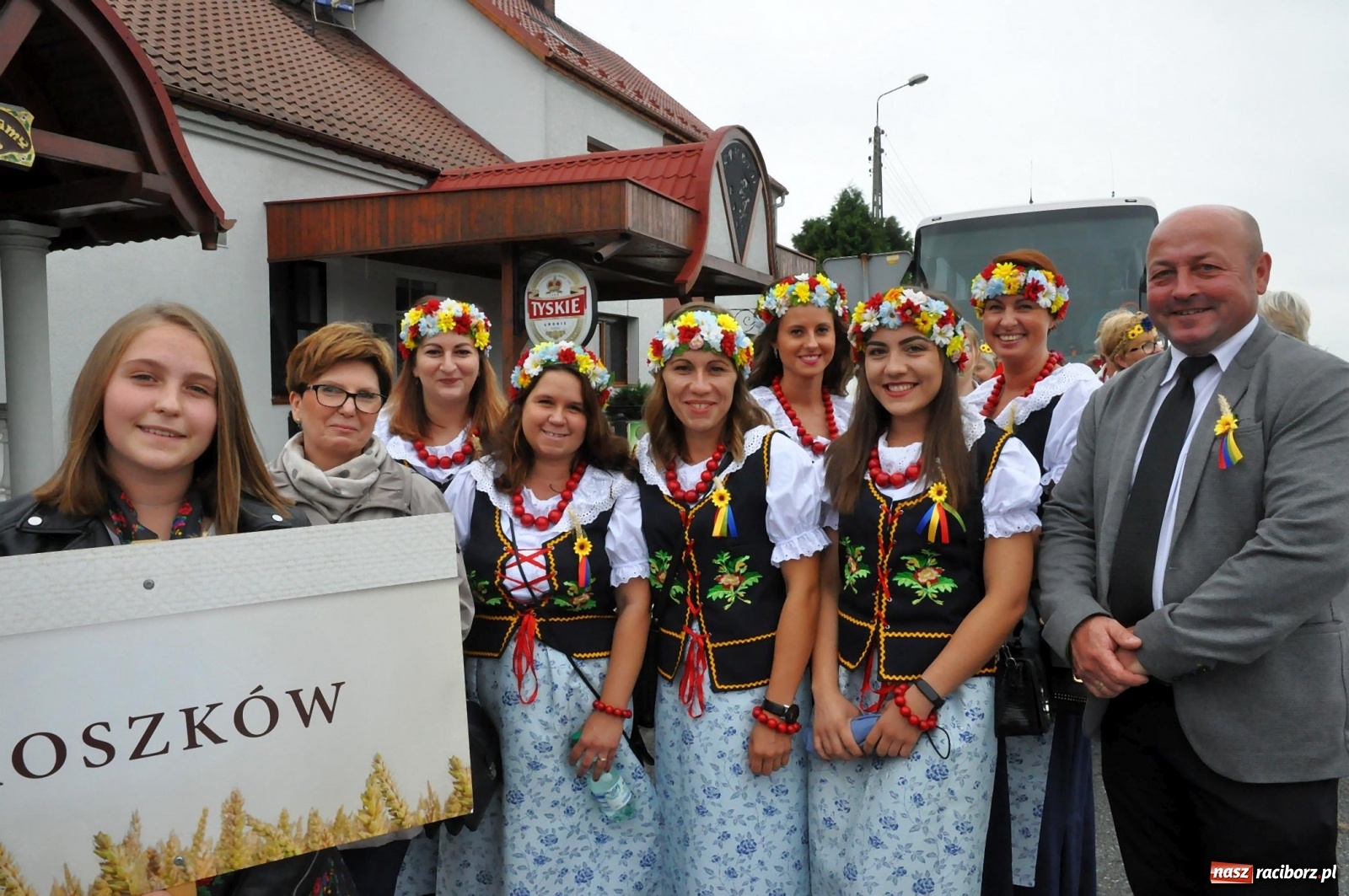 Zdjęcie w galerii na portalu naszraciborz.pl: Dożynki 2019. Gmina Krzyżanowice bawiła się w Rudyszwałdzie [FOTO i WIDEO] wiadomości z regionu