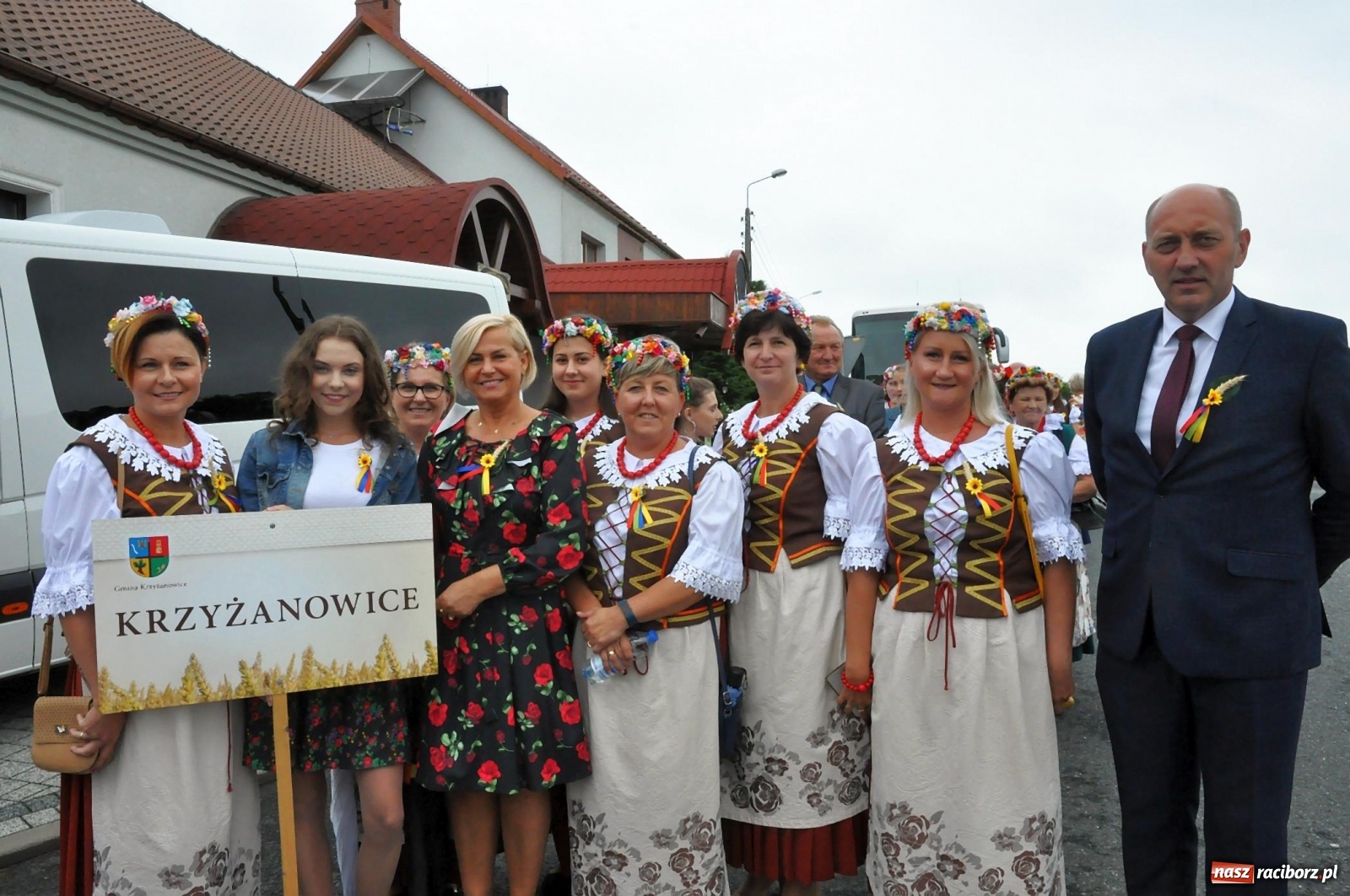 Zdjęcie w galerii na portalu naszraciborz.pl: Dożynki 2019. Gmina Krzyżanowice bawiła się w Rudyszwałdzie [FOTO i WIDEO] wiadomości z regionu