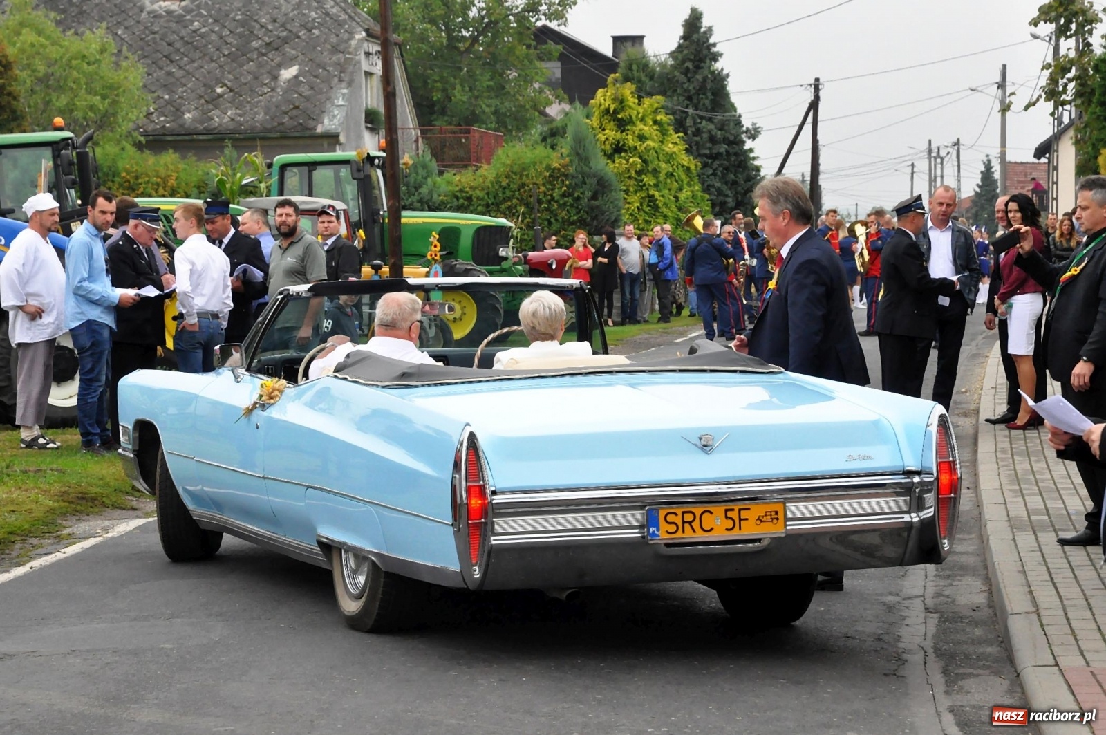 Zdjęcie w galerii na portalu naszraciborz.pl: Dożynki 2019. Gmina Krzyżanowice bawiła się w Rudyszwałdzie [FOTO i WIDEO] wiadomości z regionu